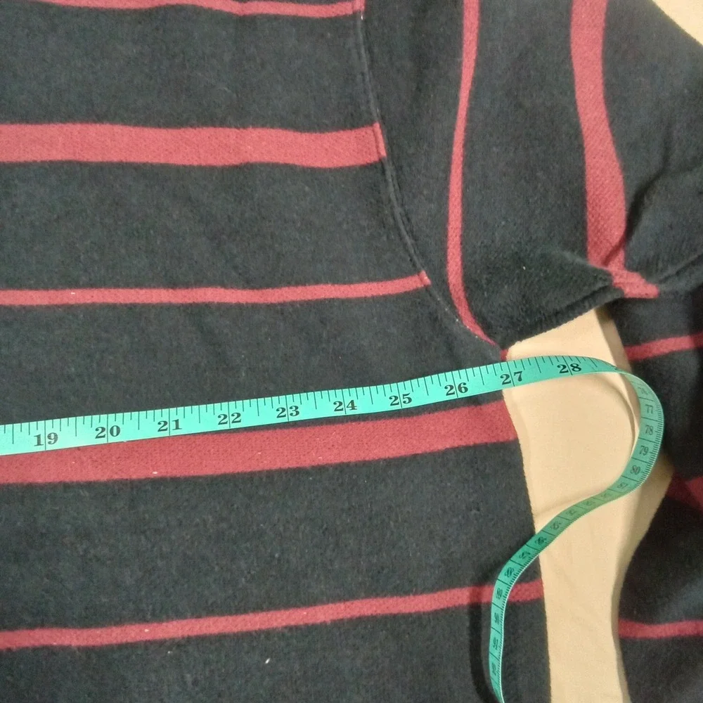 Duck Head Men's LARGE Striped V‎ Neck Long Sleeve Pullover Sweatshirt